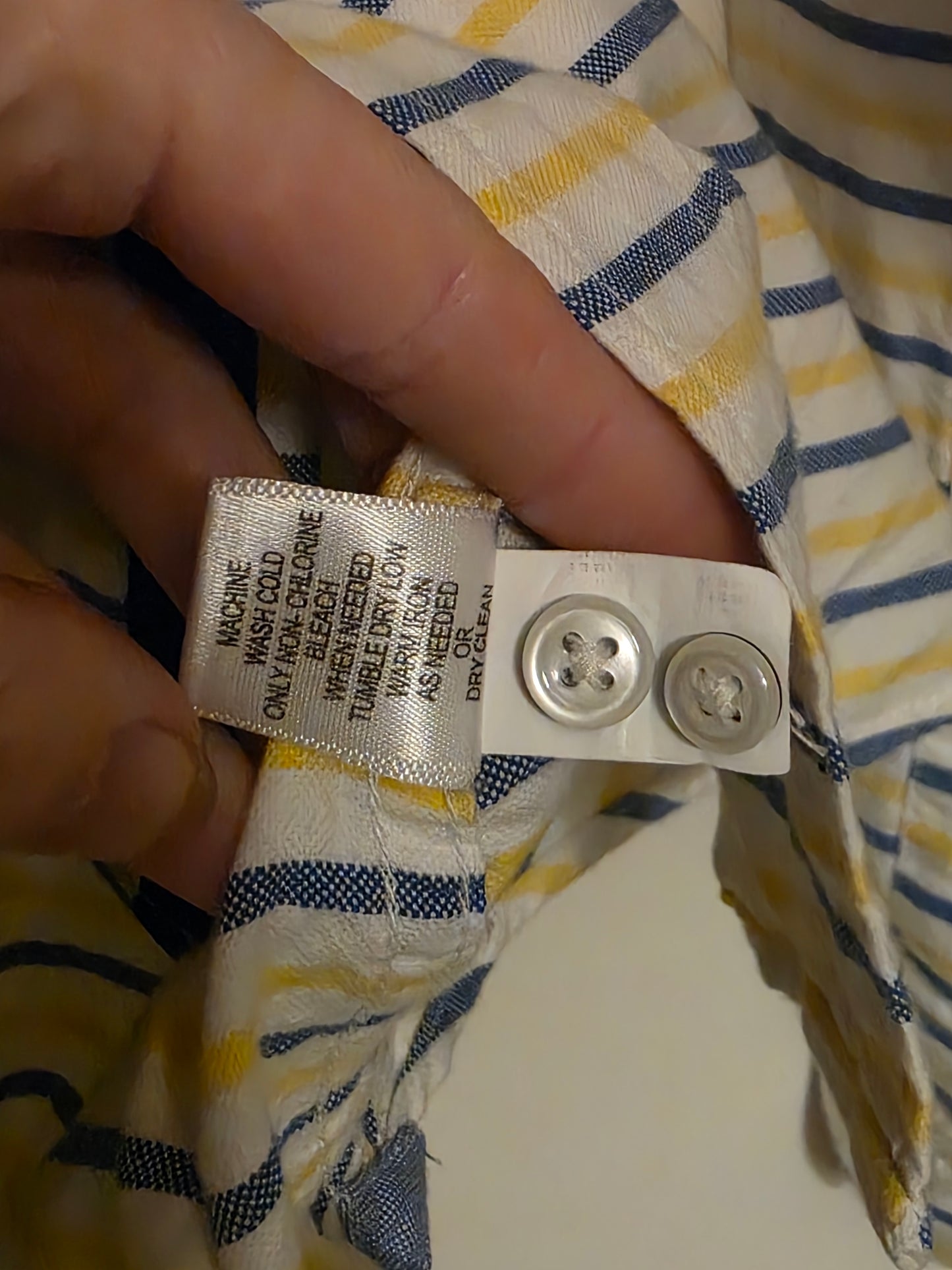 Banana Republic Men’s Oxford Tailored Slim Fit Shirt Small