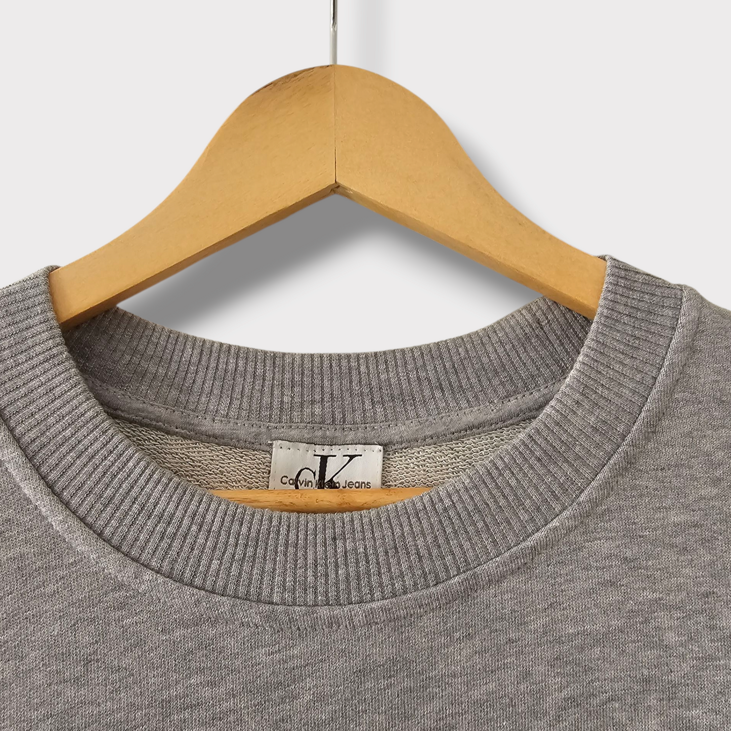 Calvin Klein Jeans Grey Sweatshirt – Size Large – 100% Cotton – Pre-owned