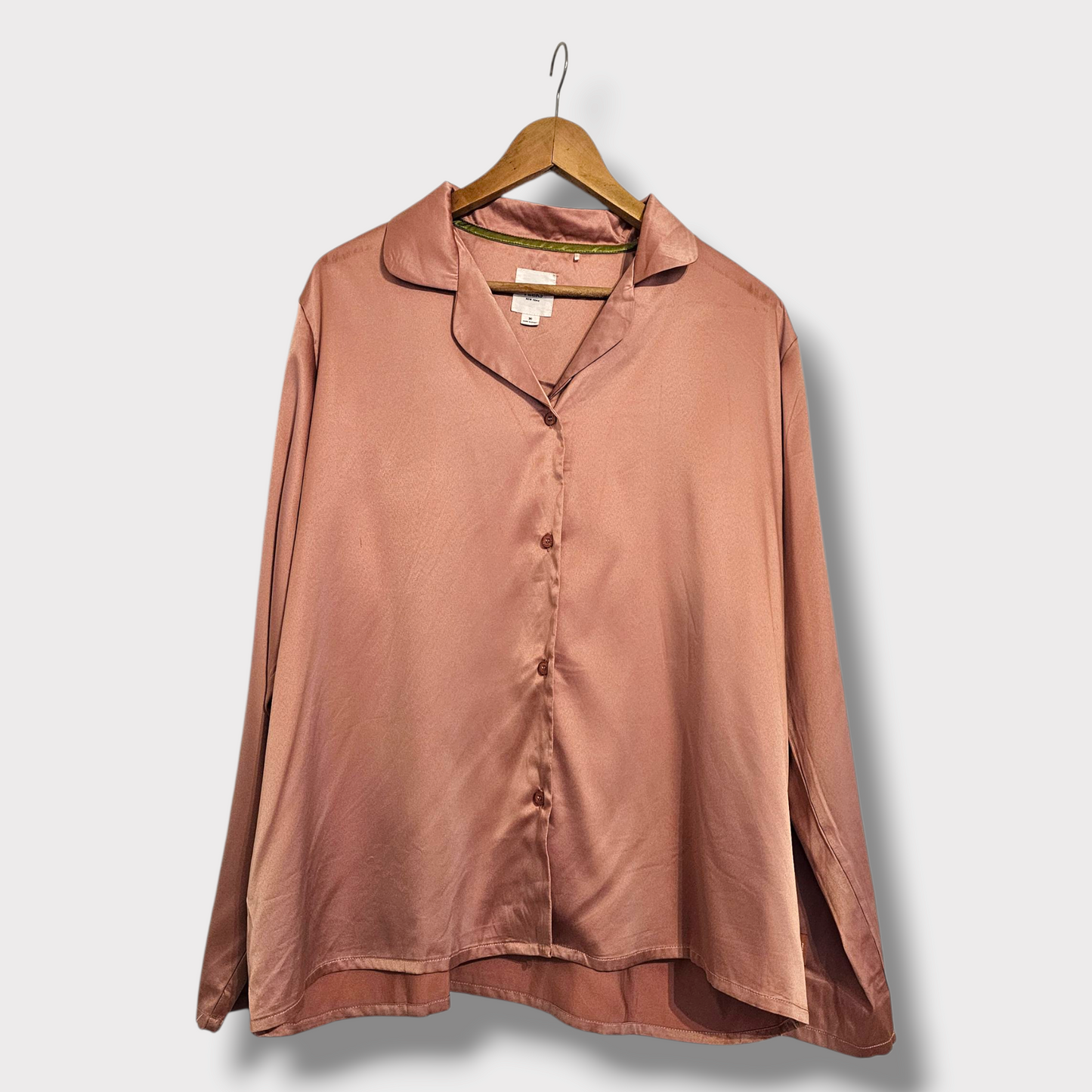 Chelsea Peers Satin-Feel Rose Pink Shirt – Size 20 – Collared, Long-Sleeved
