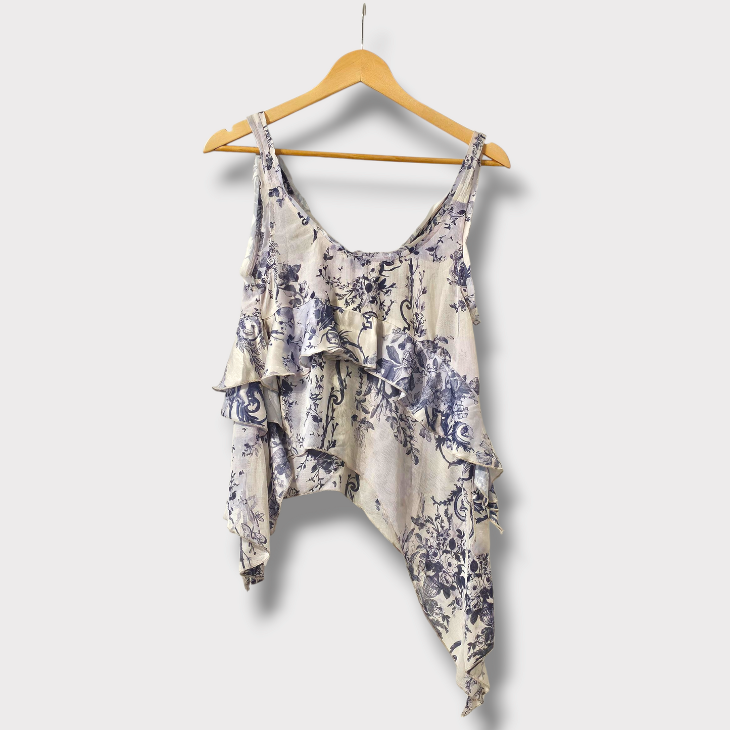 Ecote Urban Outfitters Tiered Floral Blouse – Size L – BNWT – RRP £39