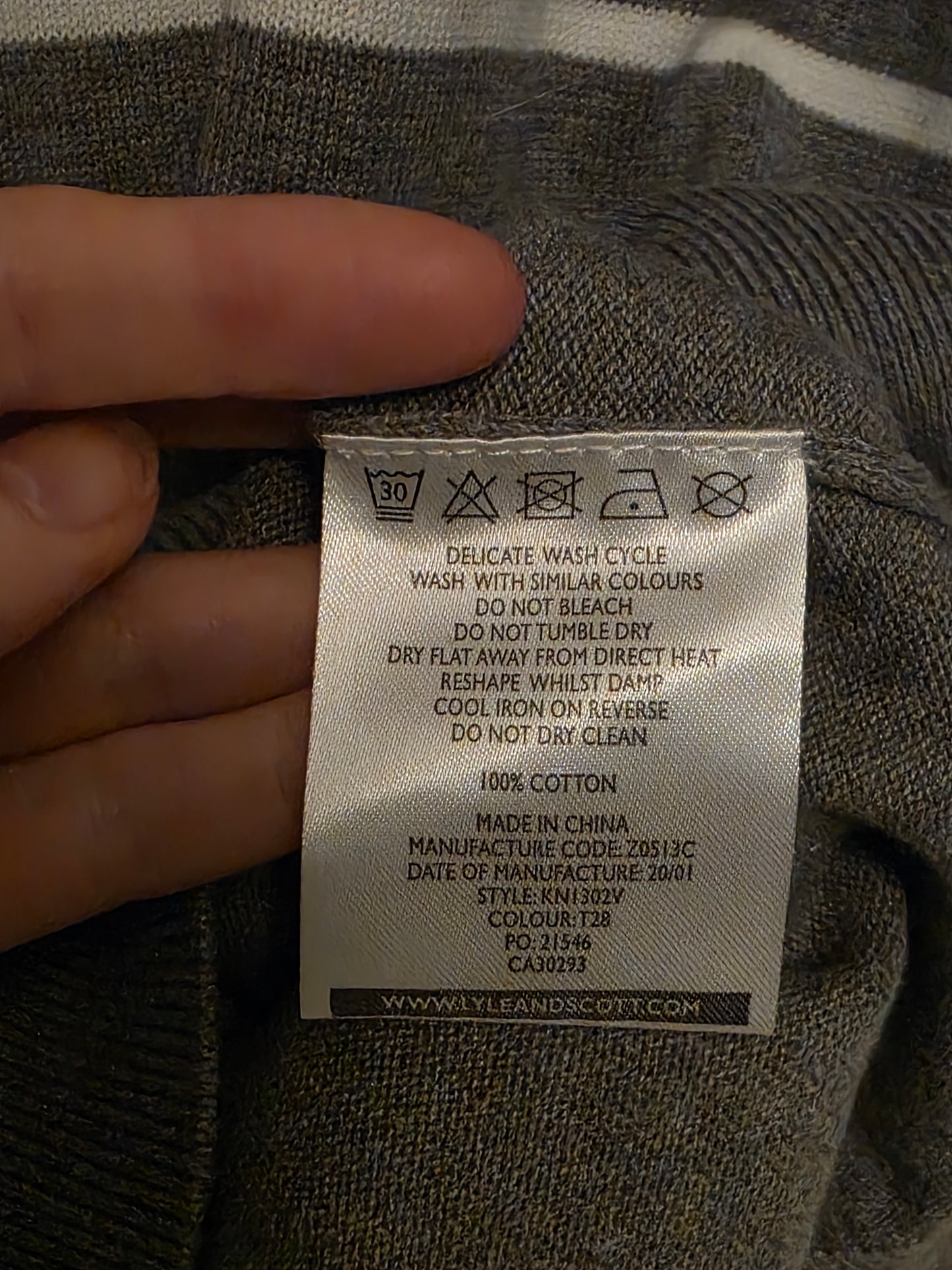 Lyle & Scott Grey Knitted Sweater Size Small Cotton