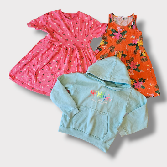 Girls Clothing Bundle Age 5–6 – 2 Dresses + Hoodie – H&M, F&F, Fat Willy’s