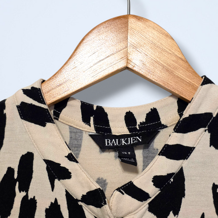 Baukjen – Black and White Animal Print Dress – Button-up – Size 8