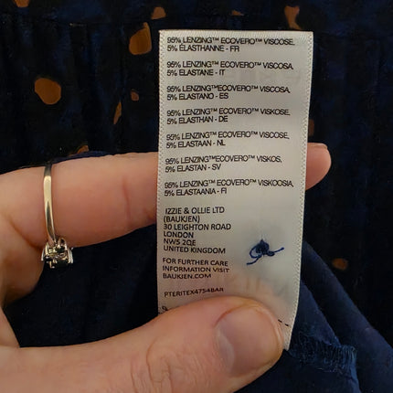 Baukjen – Size 8 – Blue & Orange Leopard Print Midi – Button-up