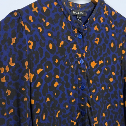 Baukjen – Size 8 – Blue & Orange Leopard Print Midi – Button-up