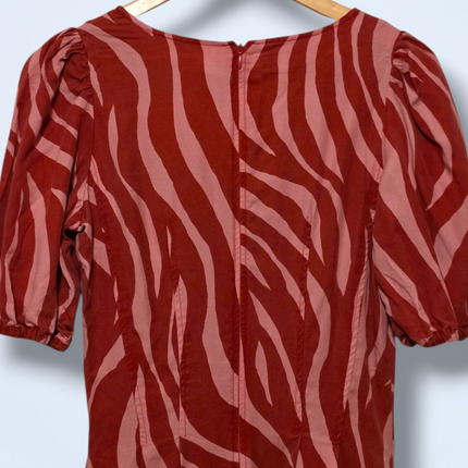 Baukjen – Size 8 – Pink/Red Zebra Print Midi Dress