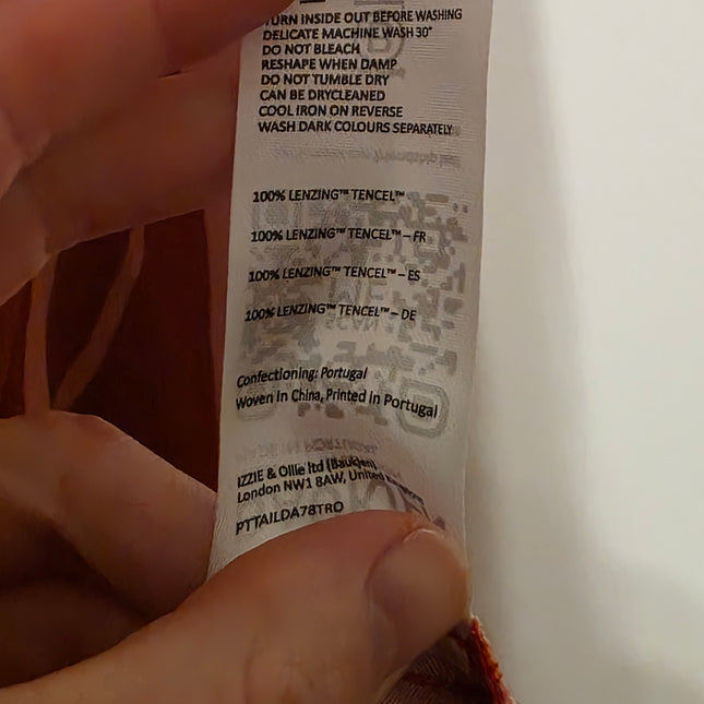 Baukjen – Size 8 – Pink/Red Zebra Print Midi Dress