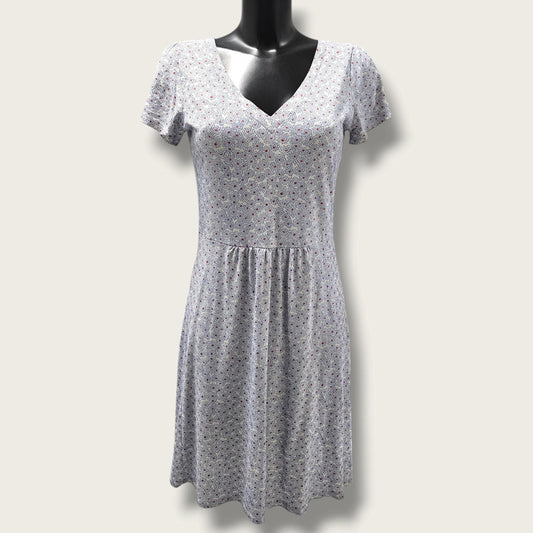 Boden UK 10R V-Neck Floral Dress Blue and White