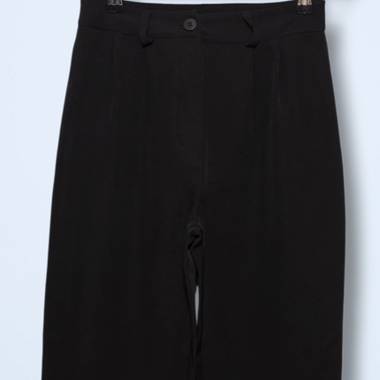 BooHoo – Black Tapered Trousers – NWT – Size UK 8