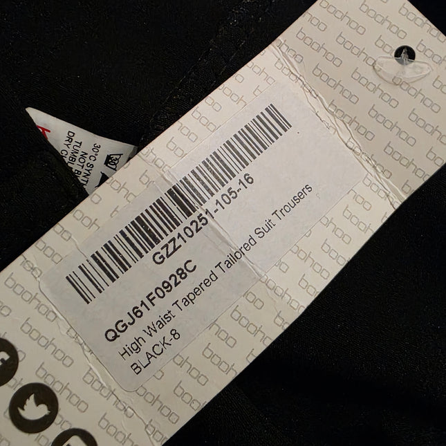 BooHoo – Black Tapered Trousers – NWT – Size UK 8