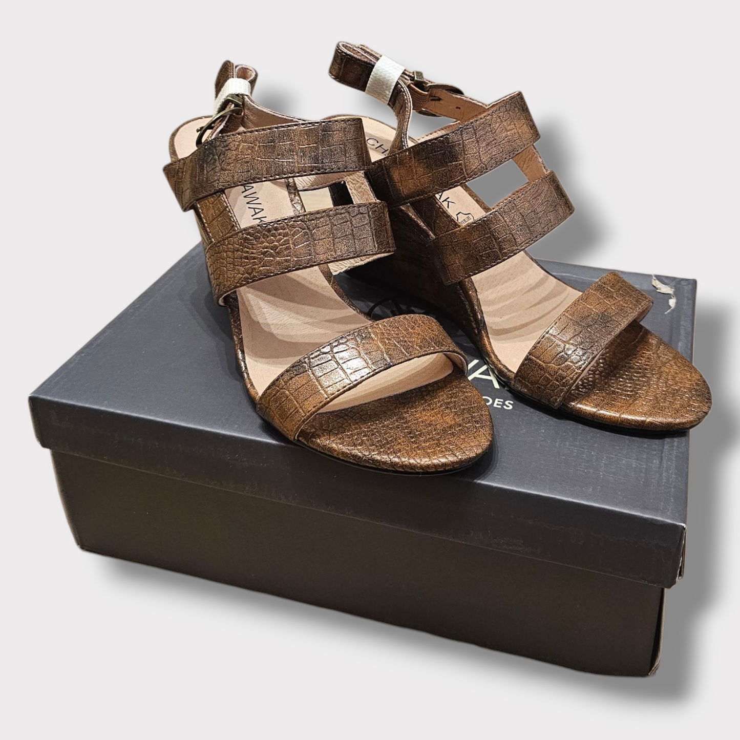 Chattawak 'Emilie' Wedge Heels – Bronze – EU 40 / UK 7 – New in Box