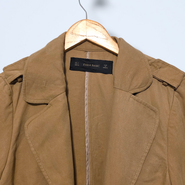 Zara – Brown Open-front Blazer – Size Large – Edge to edge