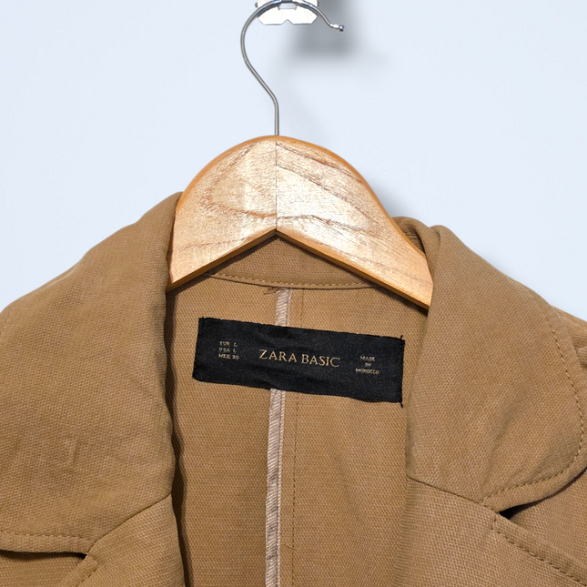 Zara – Brown Open-front Blazer – Size Large – Edge to edge
