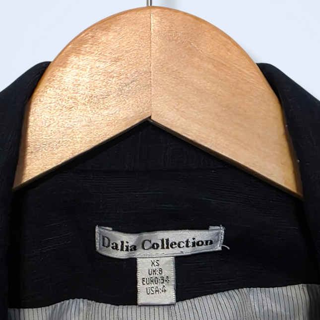 Dalia Collection – Size XS – Navy Single Button Blazer Jacket