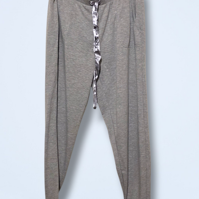 Floral Nikrooz – Size XL – Grey Two-piece Lounge Set