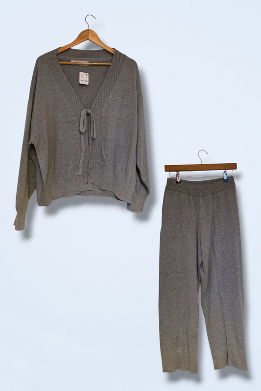 Free People Light Grey Solar Set Size Small RRP £118