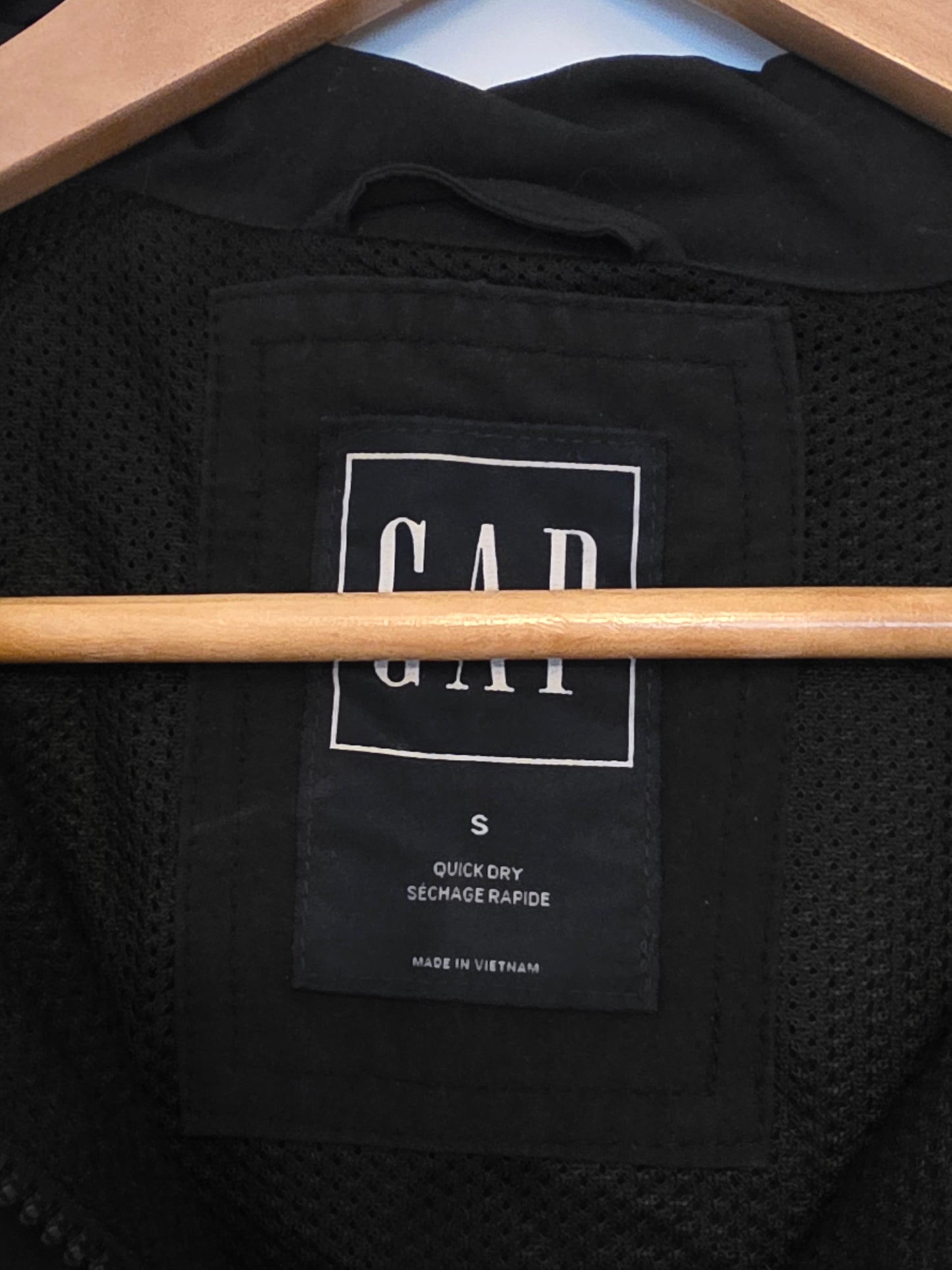 Gap Black Pull Over ¼ Windbreaker Size Small