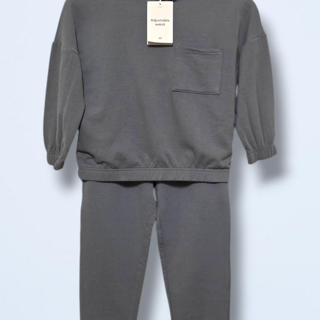 H&M Adorables Tracksuit – NWT – Sage Green – Age 6-7 years