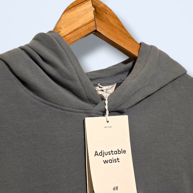 H&M Adorables Tracksuit – NWT – Sage Green – Age 6-7 years