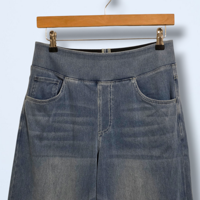 Halara – Size Medium Petite – Wide-leg Elasticated Jeans