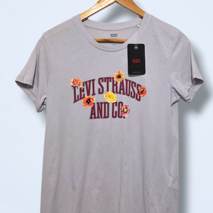 Levi Strauss & Co – NWT – Size Small – Lilac Printed T-Shirt