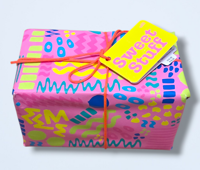 Lush Sweet Stuff Pre-wrapped Gift Bundle Shower Gel & Soap