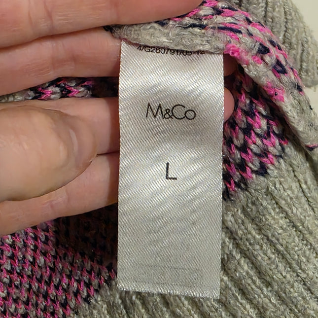 M &Co – Size Large – Grey Knitted Sweater – Round Neck – Long-sleeved