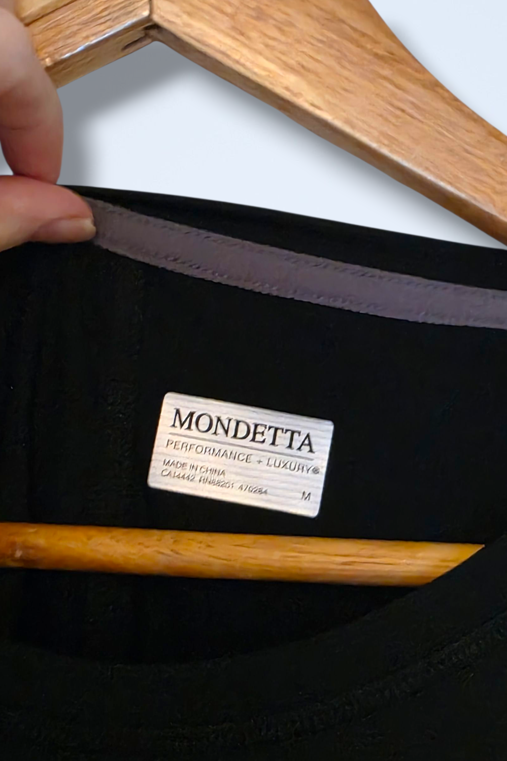 Black Mondetta Active Wear T-Shirt Size Medium