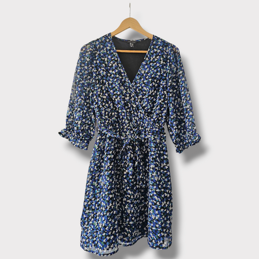 New Look Floral V-Neck Dress UK 8 – 35" Length – Excellent Condition