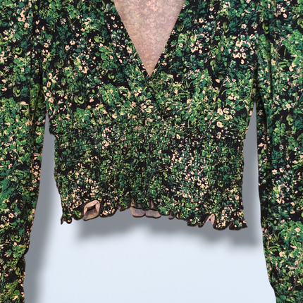 New Look Green Floral Crop Top Long Sleeves Size UK 8