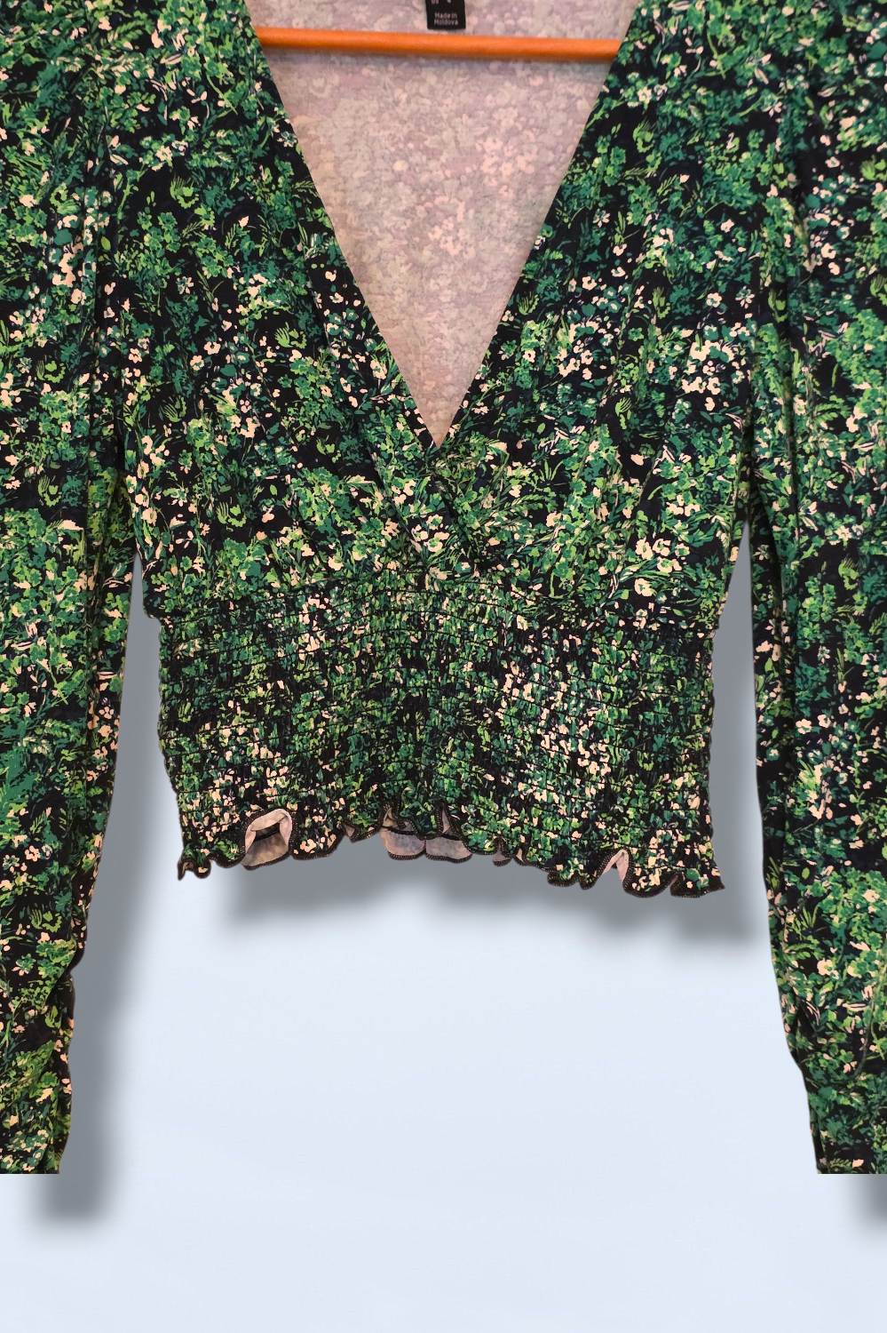 New Look Green Floral Crop Top Long Sleeves Size UK 8