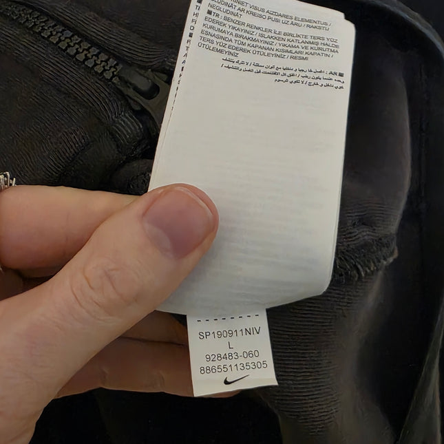 Nike – Size Large – Grey & Black Hooded Zip-through Jumper