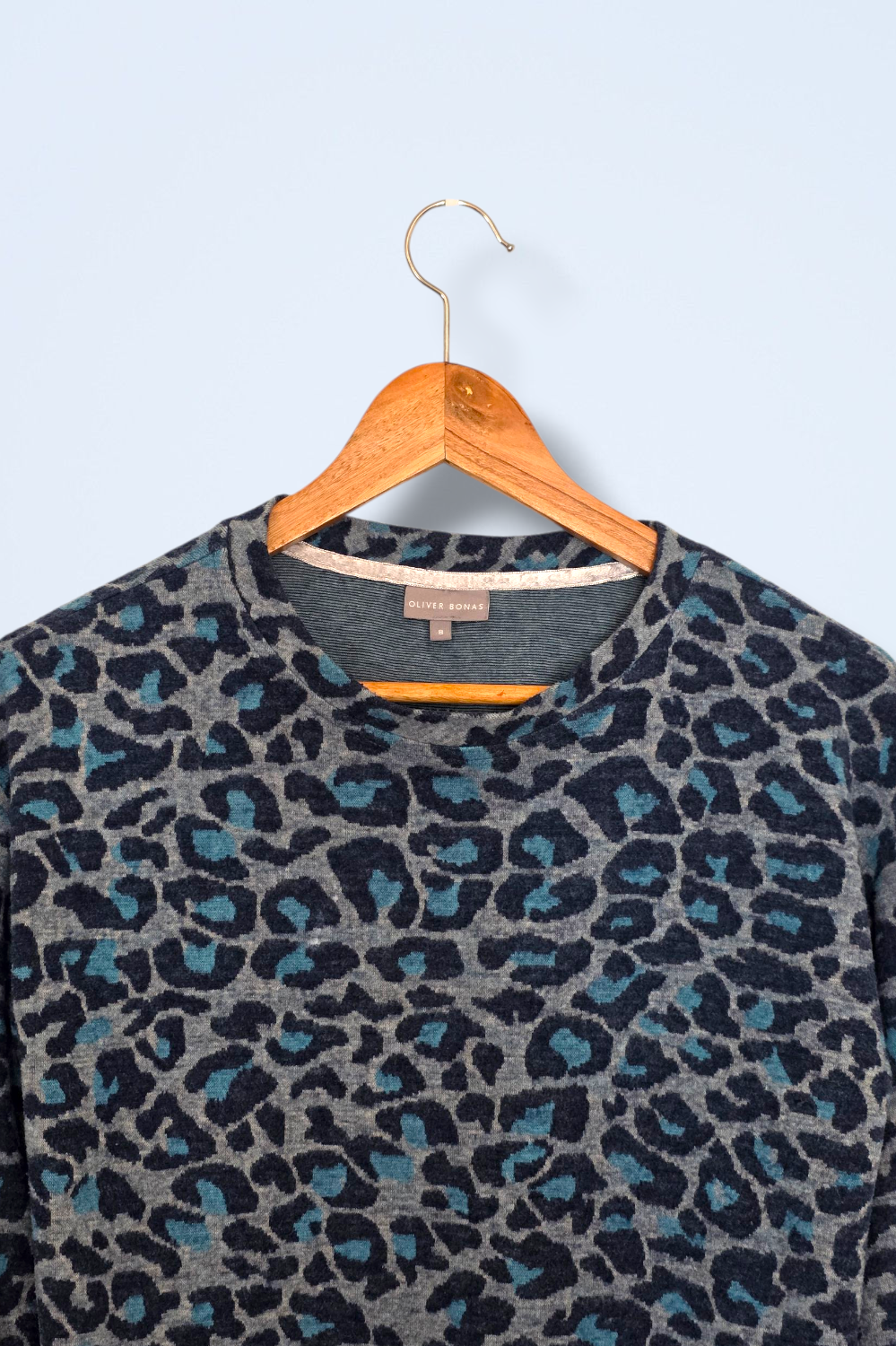 Oliver Bonas Blue Leopard Print Knitted Jumper Size 8