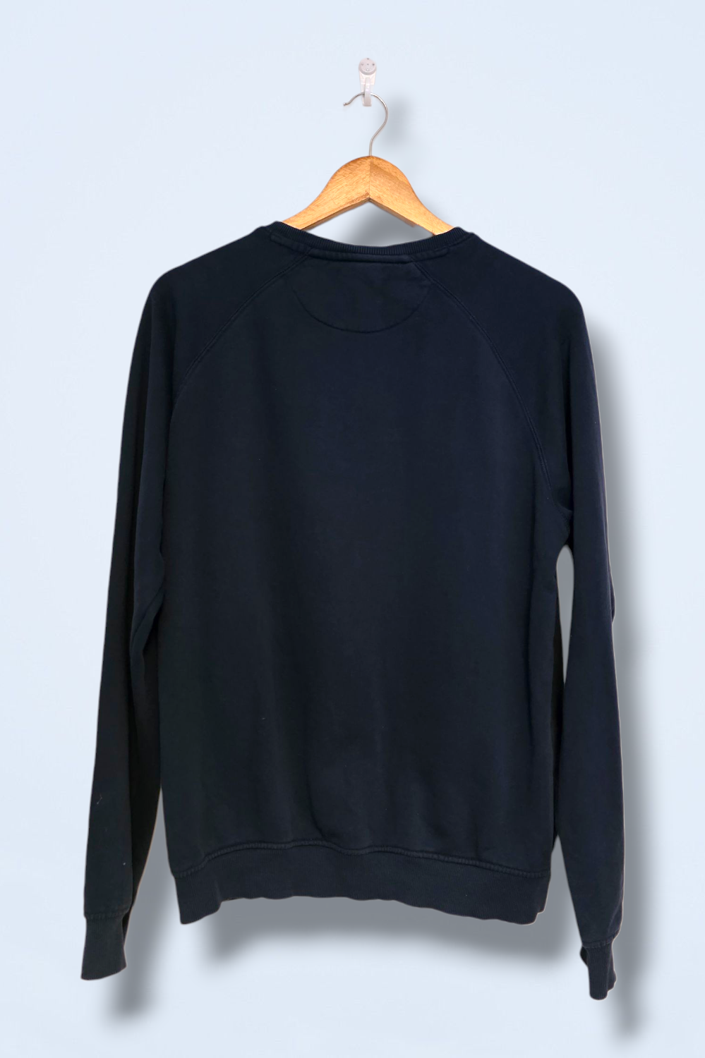 Pier One Round Neck Long-sleeved Sweater Size Medium