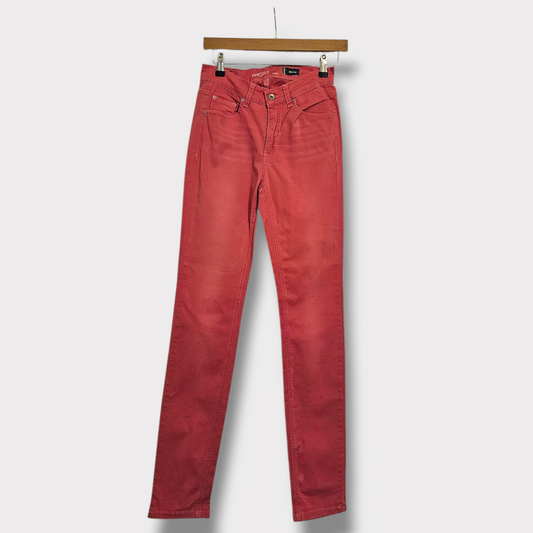 Angel Pink High Waisted Skinny Jeans – 26" Waist – 30" Leg – Button Fly