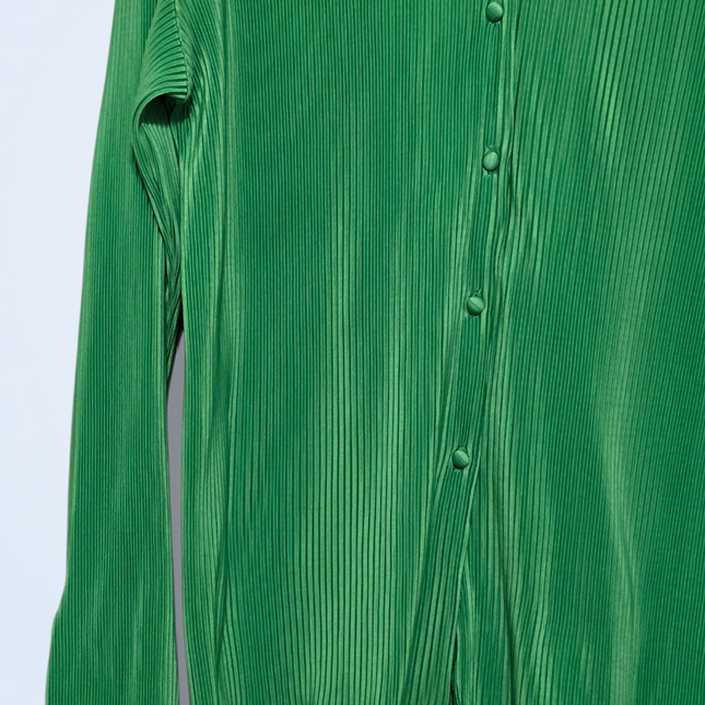 Rihoas – Size Small – Green All-over Pleated Button-up Blouse