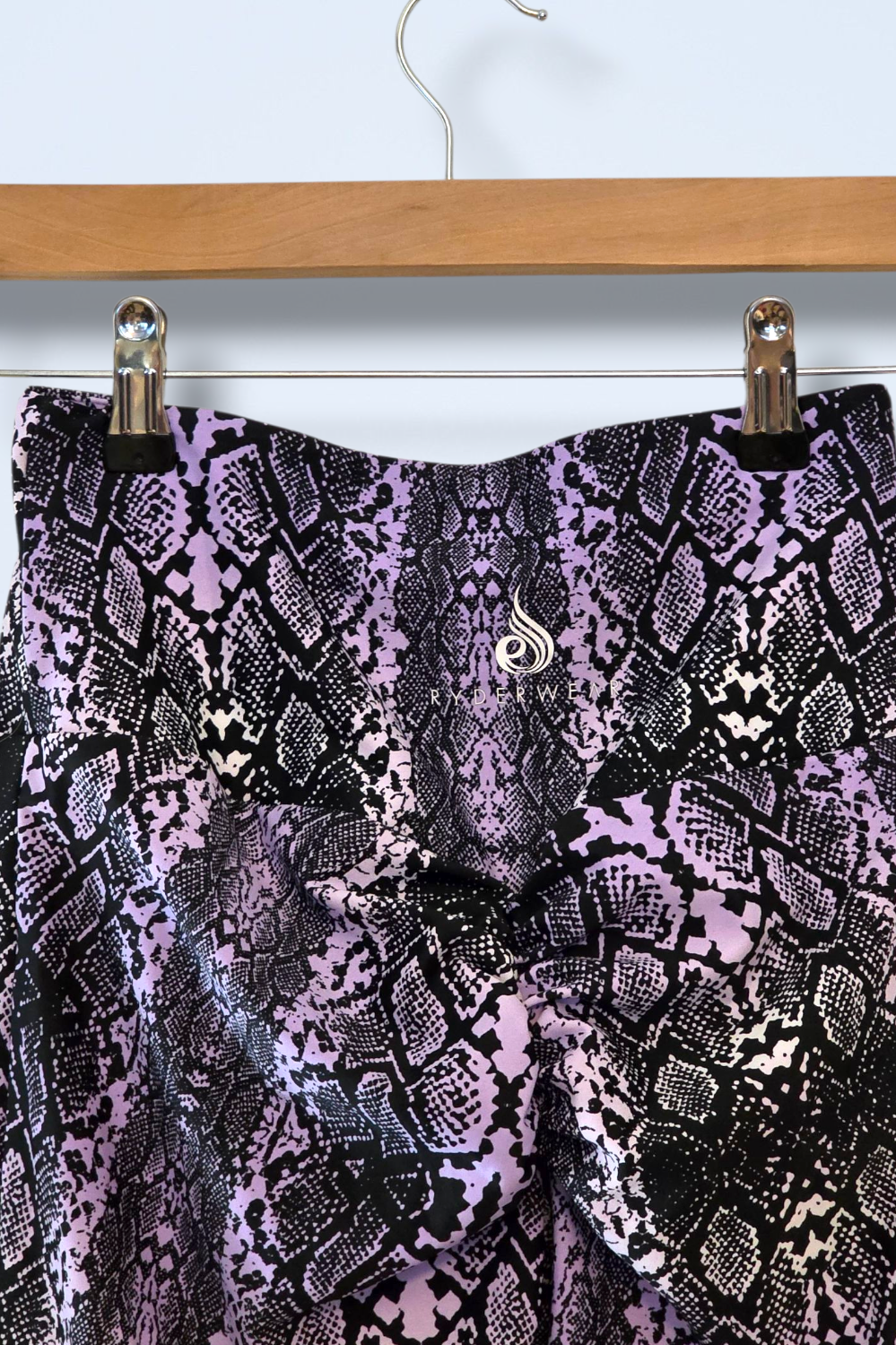 Ryderwear Size Small Animal Print Purple Black Gym Set