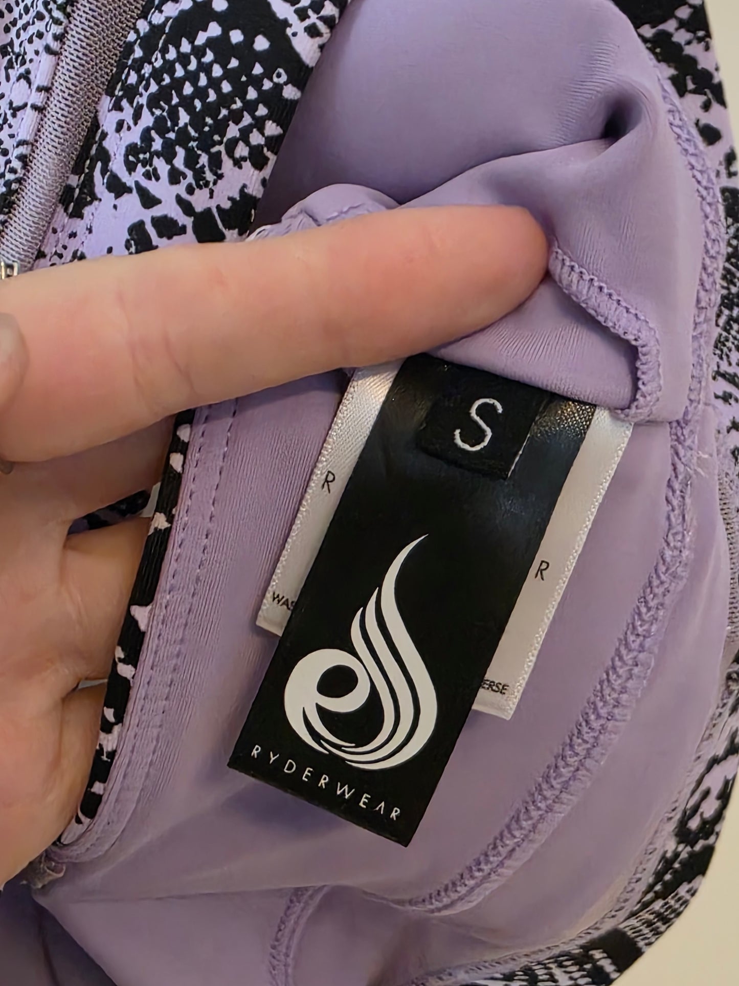 Ryderwear Size Small Animal Print Purple Black Gym Set