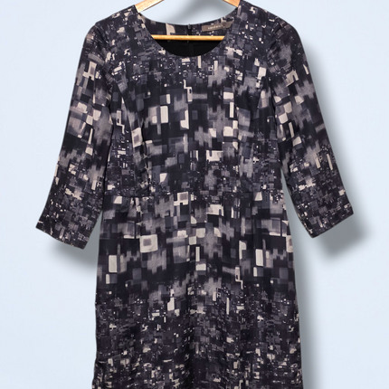 Sandwich Abstract Print Dress – EU 36 / UK 8 – Lined – Immaculate