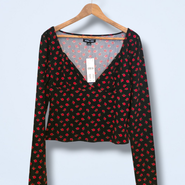Silence + Noise New Rose Print Black Top Size XL V-Neck