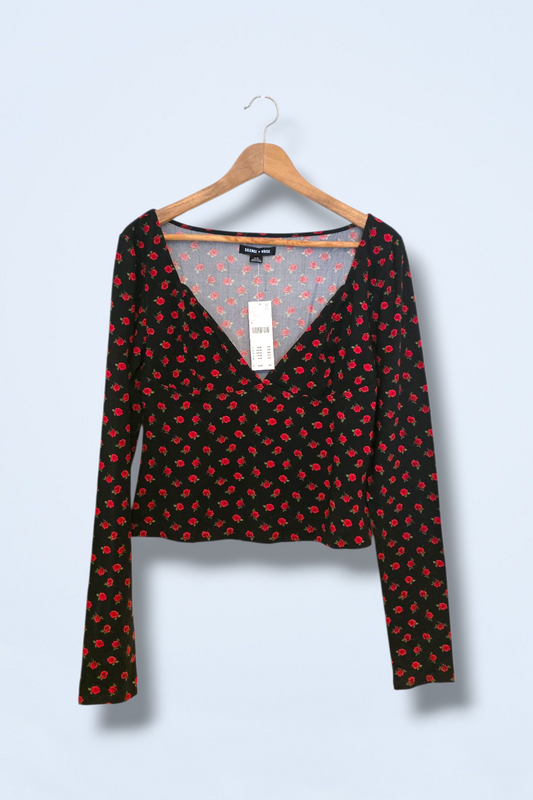 Silence + Noise New Rose Print Black Top Size XL V-Neck