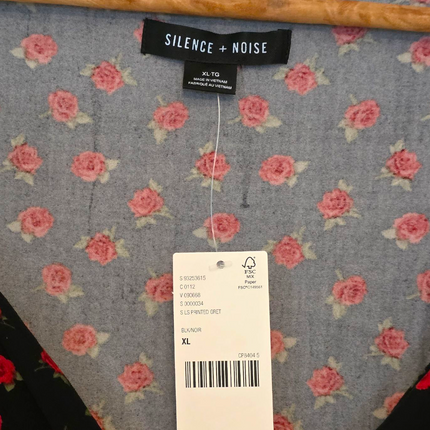 Silence + Noise New Rose Print Black Top Size XL V-Neck