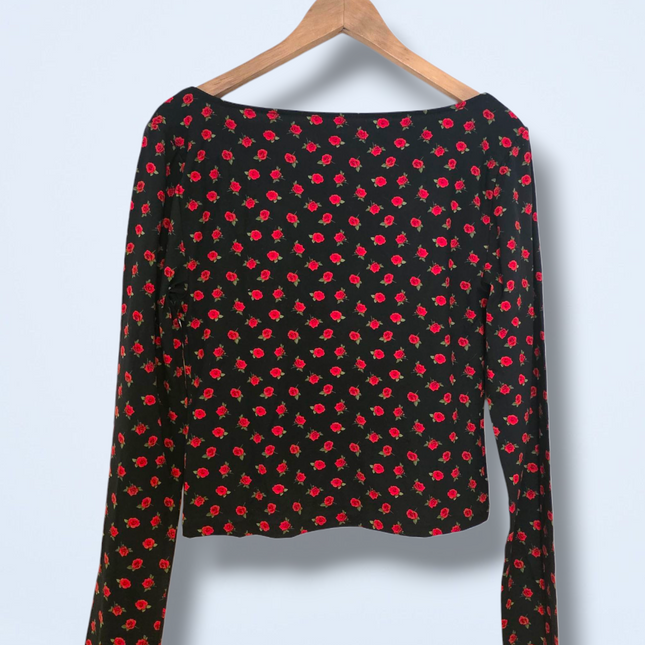 Silence + Noise New Rose Print Black Top Size XL V-Neck