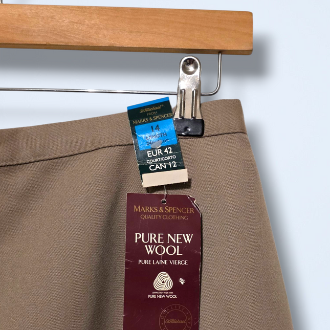 St Michael’s New with Tags Dark Calico New Wool Skirt Size 14