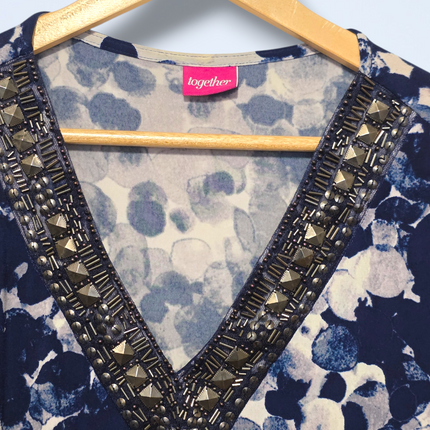 Purple Blue White Together Size Small Printed Blouse