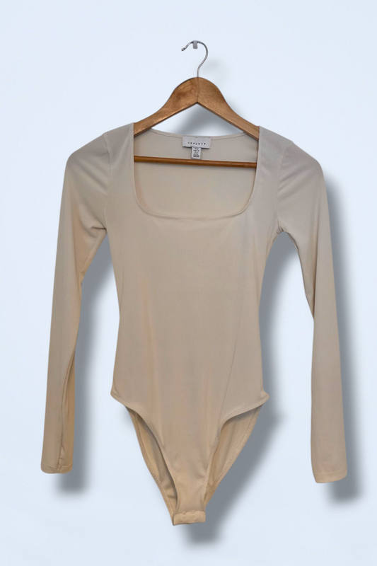 Topshop UK 8 Long Sleeved Ivory Ribbed Bodysuit