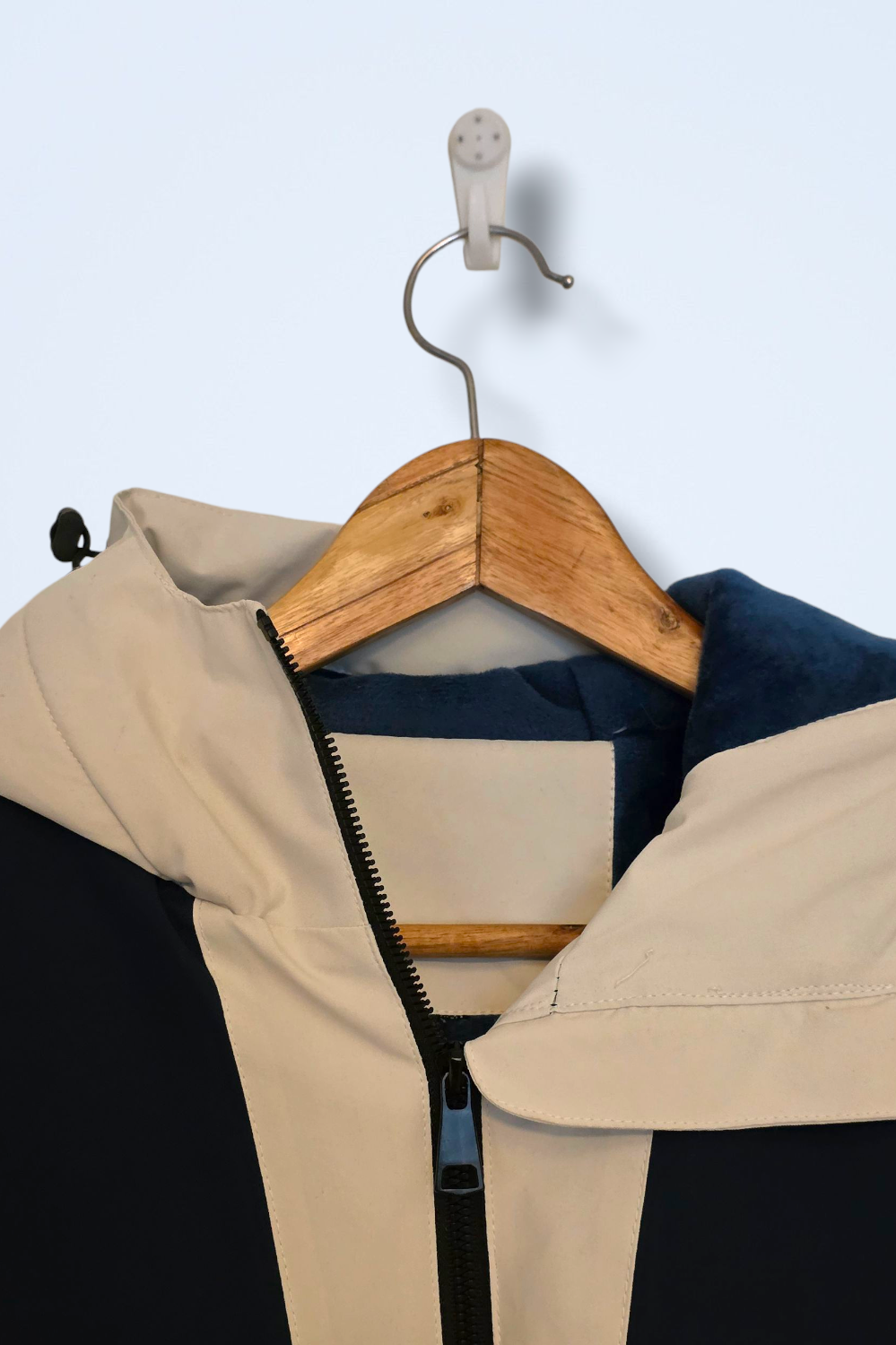 Unbranded Size Small Beige & Blue Fur-lined Coat