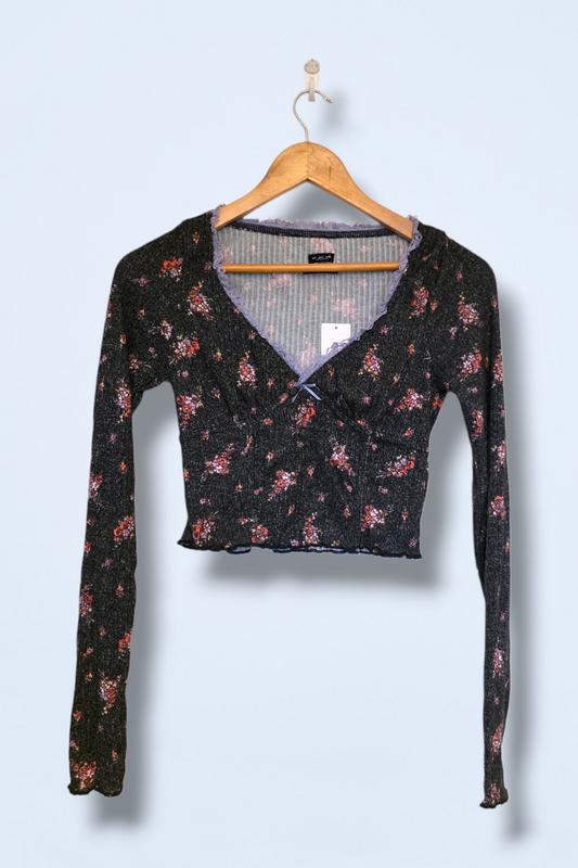 Urban Outfitters Floral Print Cropped Top New Size Medium