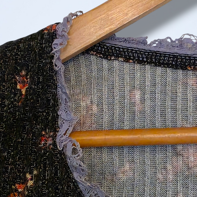 Urban Outfitters Floral Print Cropped Top New Size Medium