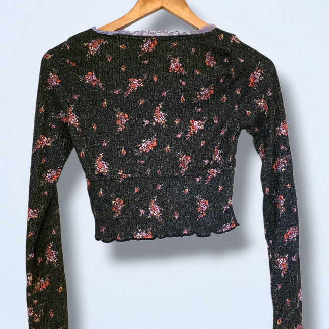 Urban Outfitters Floral Print Cropped Top New Size Medium
